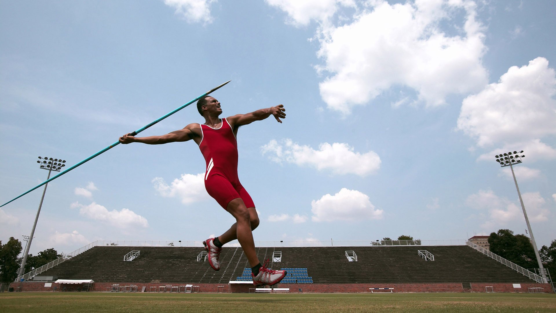 联赛激战总结:本周最精彩的比赛盘点